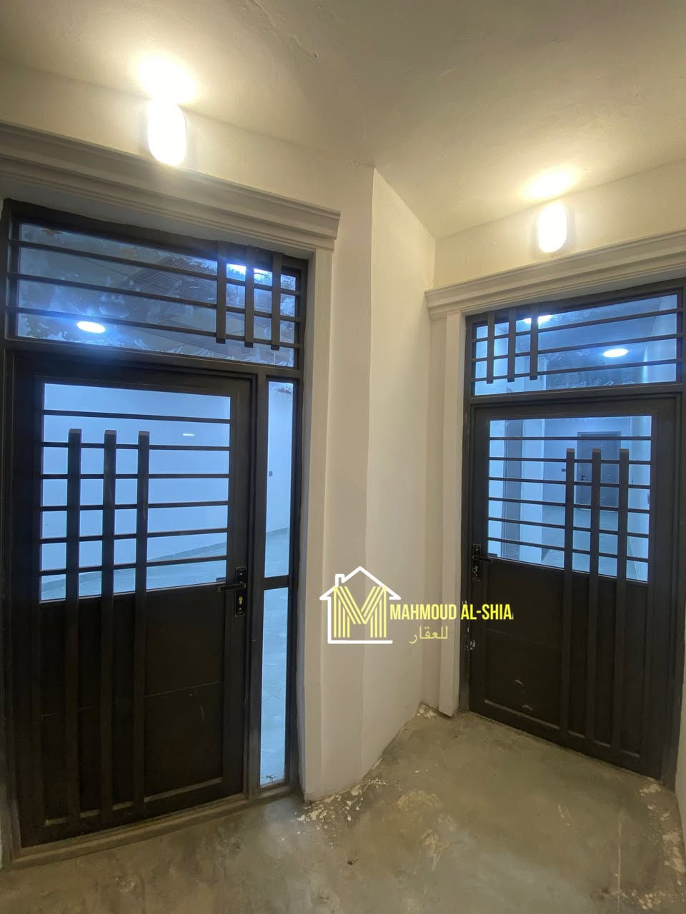 عقار للبيع في حي المعمل نظام مشتملين معزولات .

يتكون كل مشتمل من غرفتين نوم ومطبخ وصالة واستقبال وحمام . ( كهرباء + ماء ) معزولة لكل مشتمل .

للاستفسار الاتصال : مكتب المحمود للعقار . 

***********
