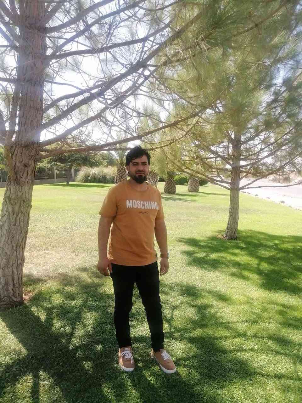 عندك عرس او مناسبه وتريد طباخ موجود فهد الطليب ابو هباوه و حاتم البشير  طبخ رقم واحد وصاحب خبره بل طبخ الي يحب يتواصل ويا هاذا رقمو  ***********
