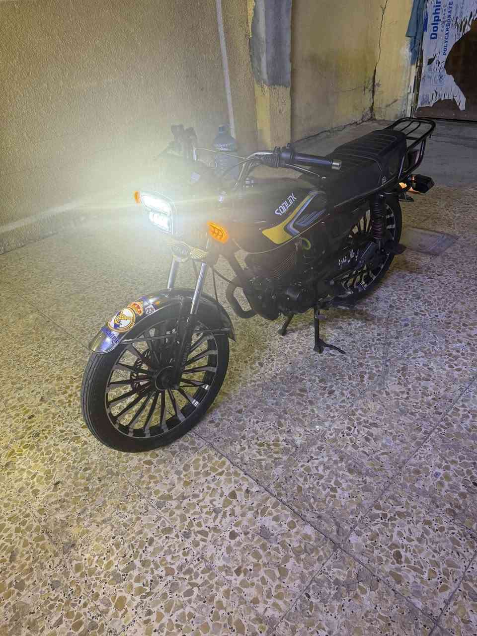 دراجه سونك 2025 محرك 200 ضاغطه وزنجيل سعر 650 وبيه مجال قليل ***********
