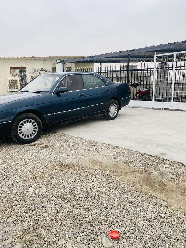 سياره بطه موديل 1991
محرك 2500 مكفوله من الكص ونقل جثه
السعر 55 وبيها مجال 
الرقم:***********
