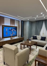 مؤثثة • لايف تاورز • ١٧٣م