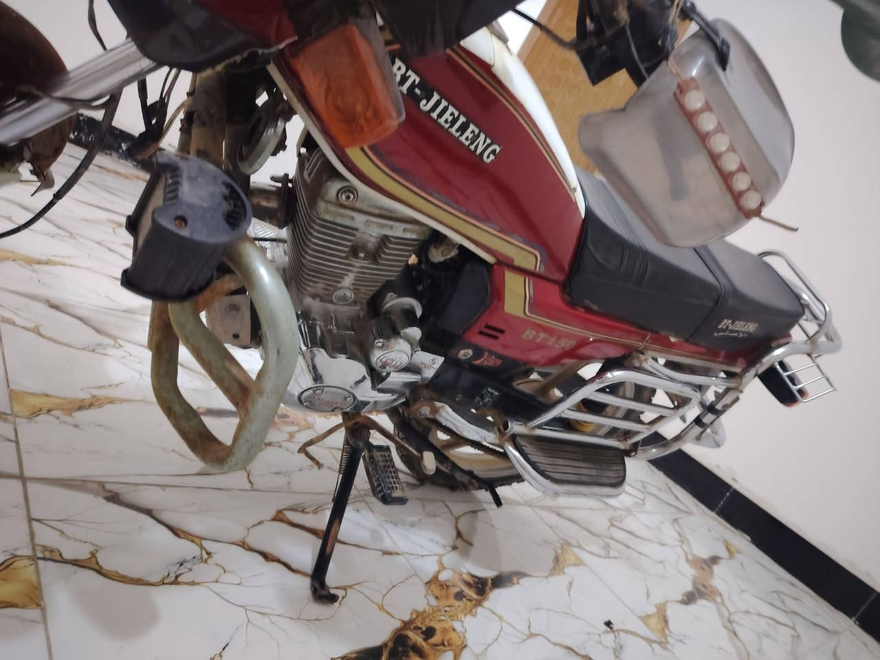 دراجه لبيع نضافه فول كهربايات كلها شقاله محرك مامفتوح بيها أوراق السعر ٦٠٠ مكان السماوه


**إذا كنت صاحب هذا الإعلان وتريد حذفه لأي سبب، رجاءا أرسل رسالة إلى الدعم الفني**