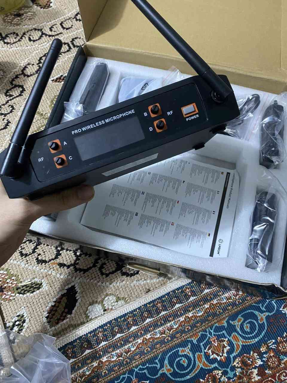 اخوان طلعلي هذا الجهاز على الاغلب نك مايك مال صحفيين ما اعرف سعره اطوني سعر وبالعافيه


**إذا كنت صاحب هذا الإعلان وتريد حذفه لأي سبب، رجاءا أرسل رسالة إلى الدعم الفني**