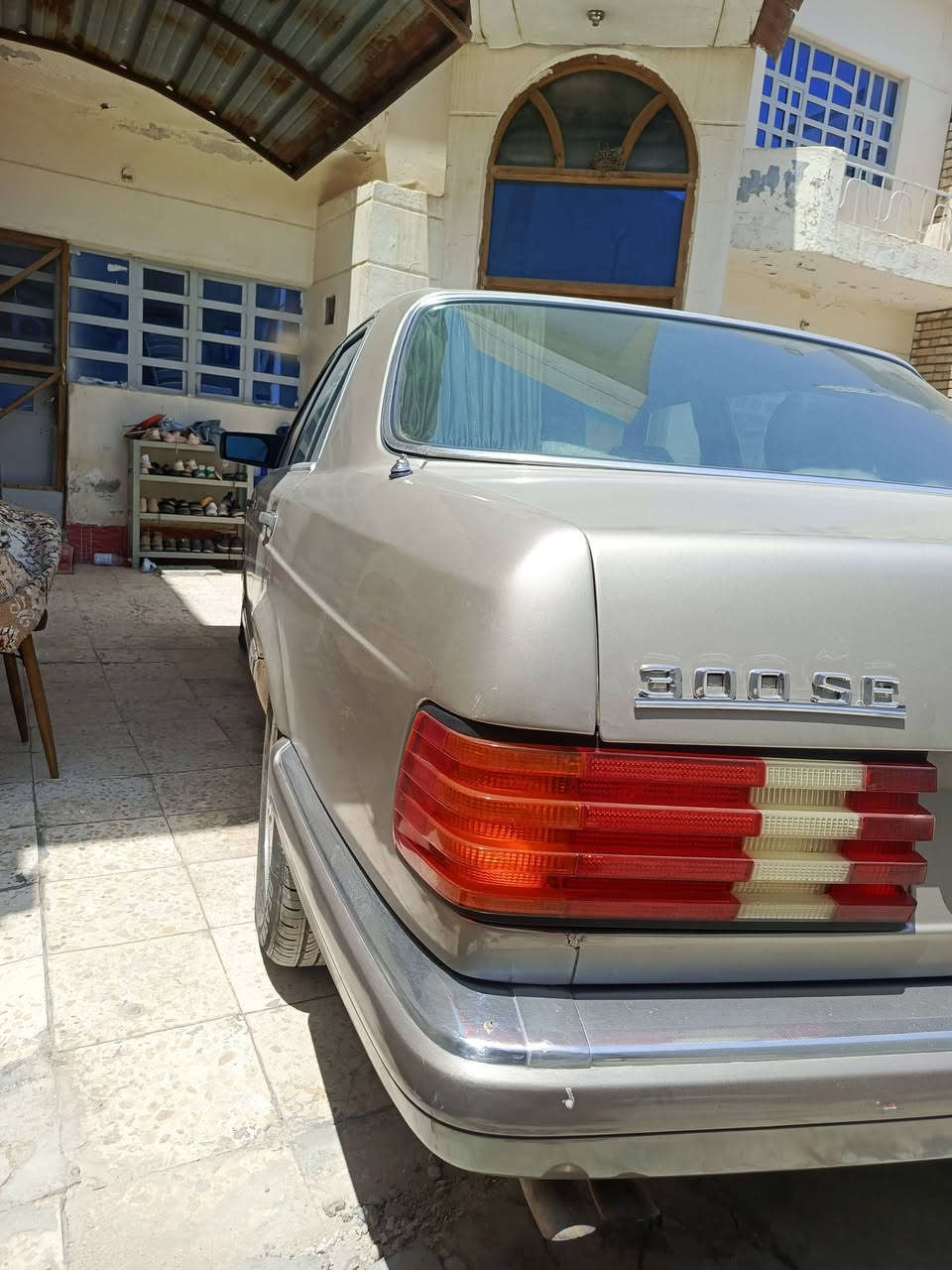 للبيع موديل 1987
السعر 70ورقه 
***********
