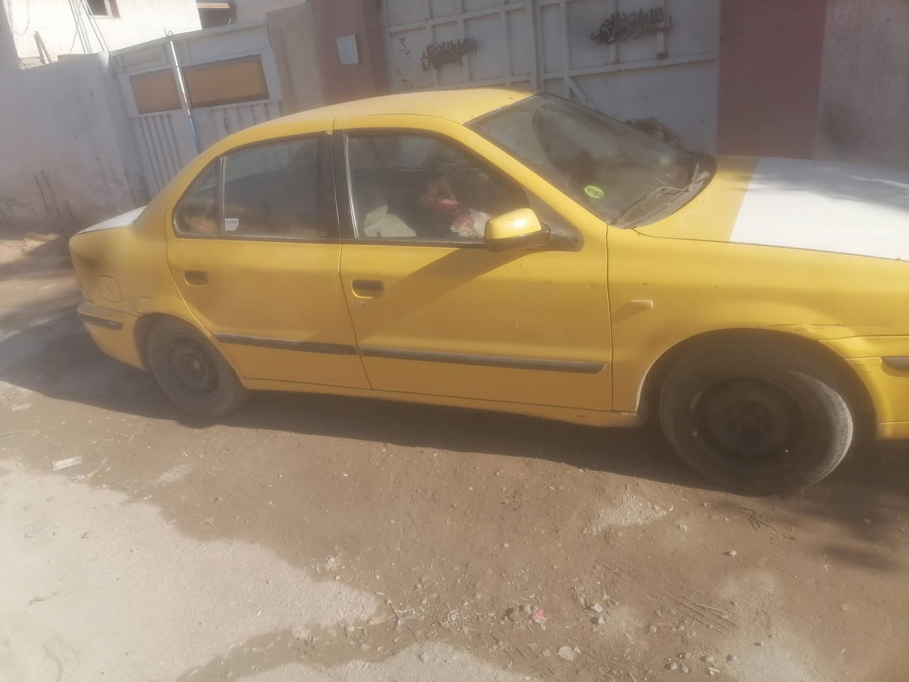 سلام عليكم سياره سمند سياره جاهزه تبريد حداديه مكينه جديده سياره ما ناقصه اي شيء بس عوزه ديلمه فقط سياره موديل 9رقم بابل تحويل موباشر مكان الكفل الحولي السعر 19وبيه مجال للشراي ‏‪0788 540 9529‬‏

