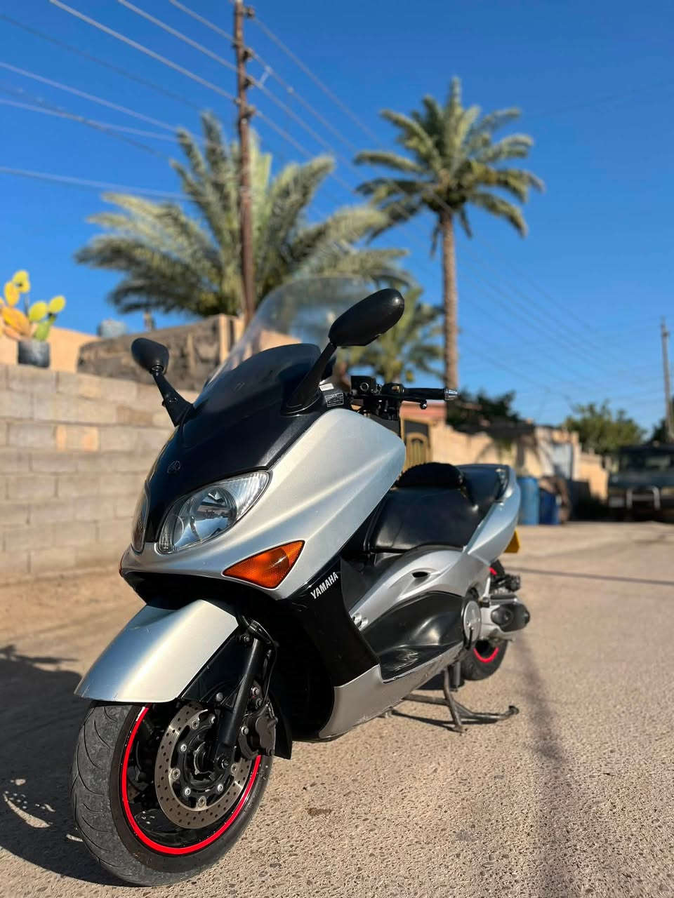 Tmax 500 2007
دراجه مكفوله كفاله عامه 

نضافه الدراجه مكينه و كشر 100/100

دراجه وارد يابان مزوده صدر نوزل من اليابان 

عنوان بغداد الراغب بل شراء ***********

او وتساب : ***********
