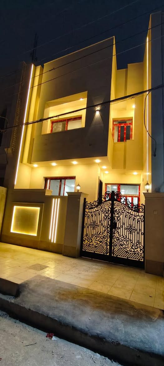 🔵74متر مربع للبيع🔵
الواجهة 6 الضهر 4 نزال 15 بناء درجة أولى

واجهة مرمر وأرضية مرمر

الموقع:السيدية مربع القادة

 مقابل العقار تشجير

عرض الشارع 15متر ورصيف 3 متر تقريباً

يحتوي البيت على 4 غرف نوم وصحيات عدد 3 ومطبخ وحولي عدد 2

رقم العقار(10635)

للأستفسار : ***********
#مكتب_الحديثي_للعقار
