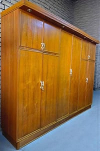 غرفة نوم • صاج ٦ أبواب • ٧ قطع