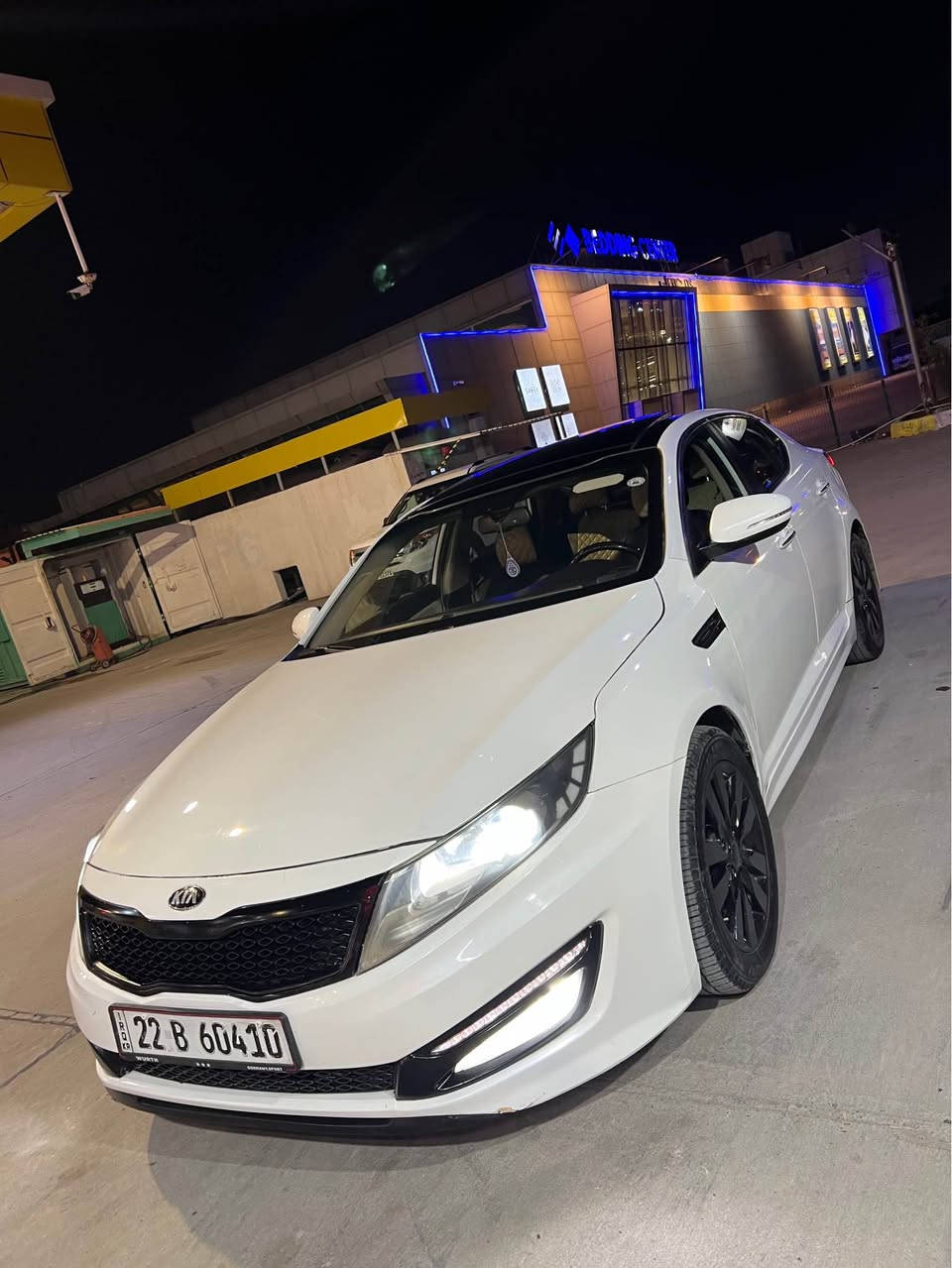 کیا ئوبتيما موديل 2013 قبات موصفات ٥ بارجه ي بويغه به حيزام ده فروشم رقم سه نه وي هه موو نويه نرخي 105 توزيك مجال *********** أربيل, العراق
