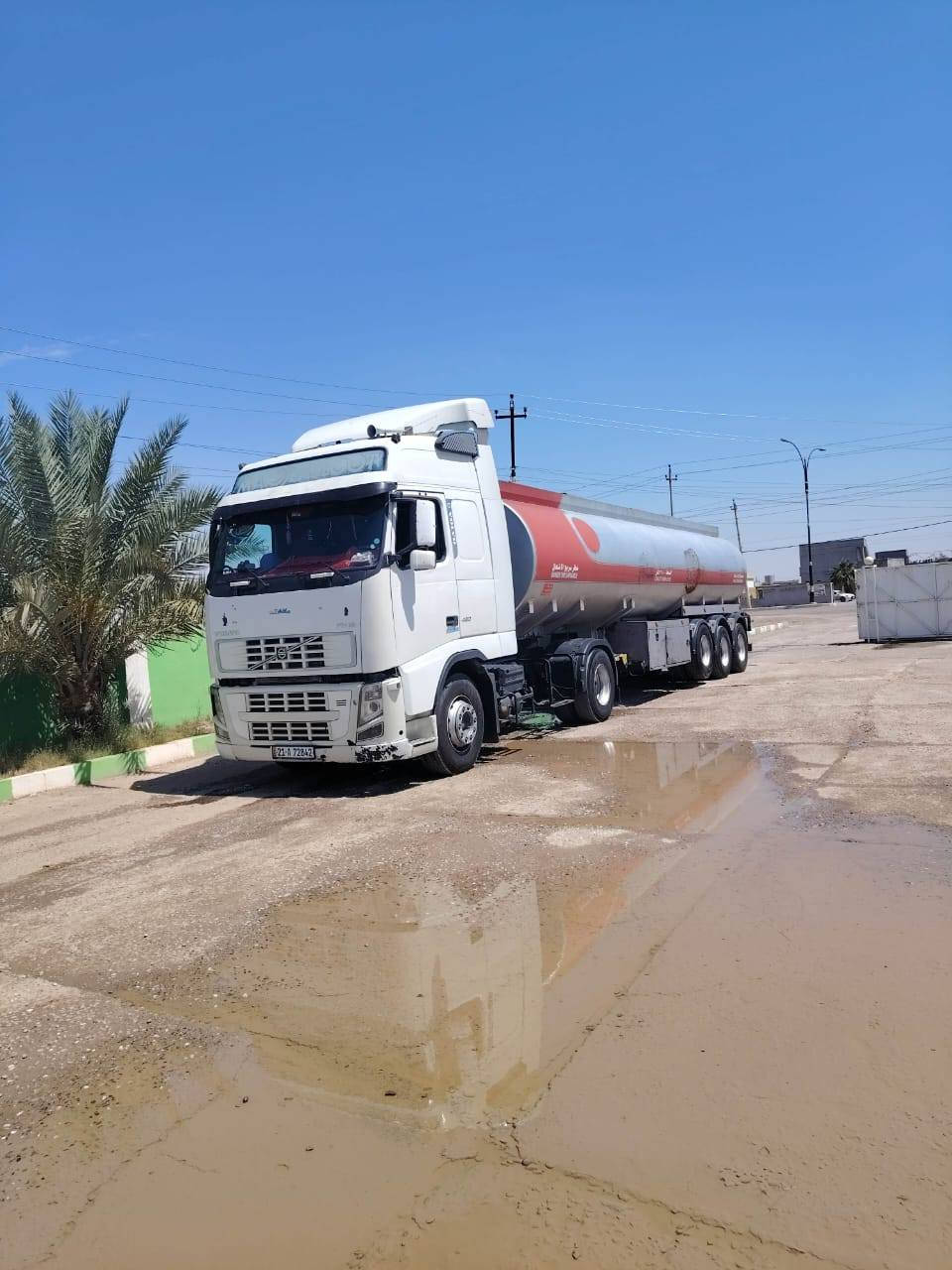 السلام عليكم فولفو للبيع
طوناج سنتين جي بي اس جديد سنويه بأسم صاحبها تانكي نهرو 2019 تماتيك سعر 280 وبيه مجال
للأستفسار أكثر اتصل ***********
