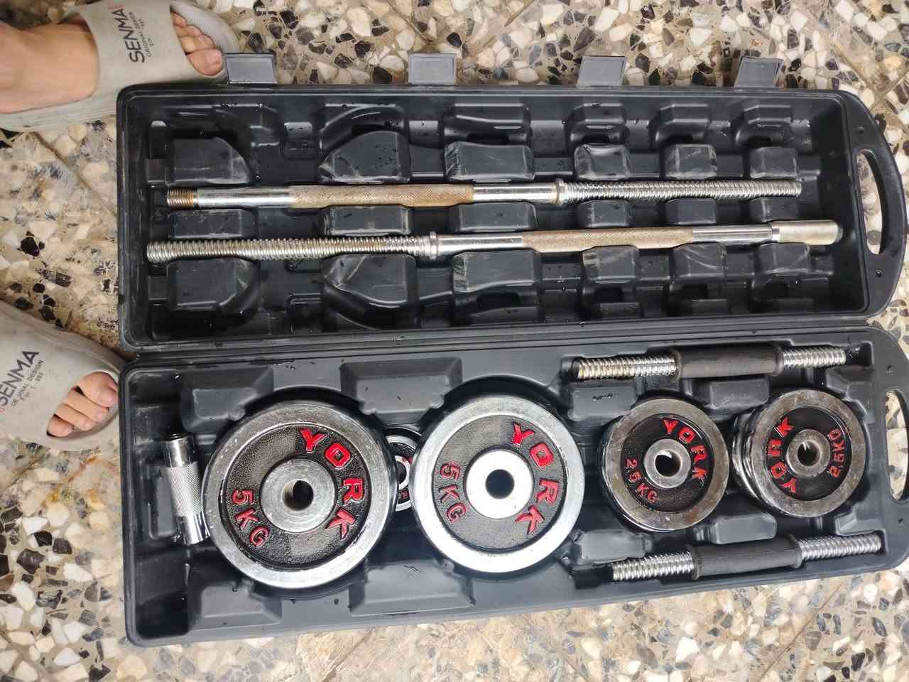 🏋️‍♂️ عدة أوزان احترافية للبيع (55 كغم صافي)
للبيع عدة دمبل متكاملة:
✔️ أقراص حديد وزن 55 كغم صافي
✔️ سيخ (بار) قوي
✔️ مشابك تثبيت
✔️ جنطة

📦 الحالة: جيدة جدًا

💰 السعر: 120,000 دينار (قابل للتفاوض)
📍 الموقع: بغداد

📩 للتواصل خاص او
***********
