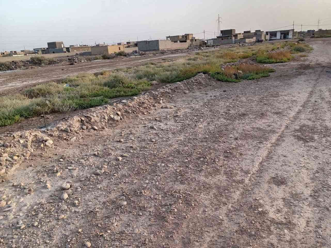 عندي قطعه للبيع  مساحه ٤٠٠ شارع حي الحكيم شارع حسينيه الاحرار وتبعد عني الشارع 400 متر
مرقمه بلديه الاتصال على هذا الرقم  واتساب *********** 

عندي قطعه للبيع  مساحه ٤٠٠ شارع حي الحكيم شارع حسينيه الاحرار وتبعد عني الشارع 400 متر
