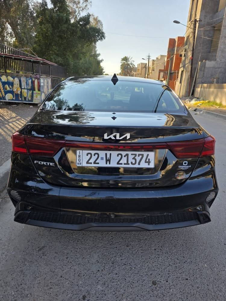 السلام عليكم #للبيع كيا فورتي 2023 وارد امريكي مواصفات lx
حادثهة بس بنيد وبيهة بارد بالجاملغ
ماشية 26الف رقم وهزة جدد بأسمي تحويل شوكت ميعجبك
سيارة جديدة كلش وجاهزة وكاملة من كلشي
مواصفات السيارة:
مكينة 2000 دوش المرغوب
شاشة وكامرة
تحكم ستيرن جهتين
درايف مود وضعيات قيادة
تبريد وتدفئة خير من الله
رادار امامي وخلفي وجانبي
مثبت سرعة تفاعلي
نقطة عمياء بالمري
مانع تزحلق
ومواصفات البقية المعروفة
مكان السيارة:بغداد سبع ابكار
السعر: 133 وبيهة مجال بسيط
للاتصال: *********** بغداد, العراق
