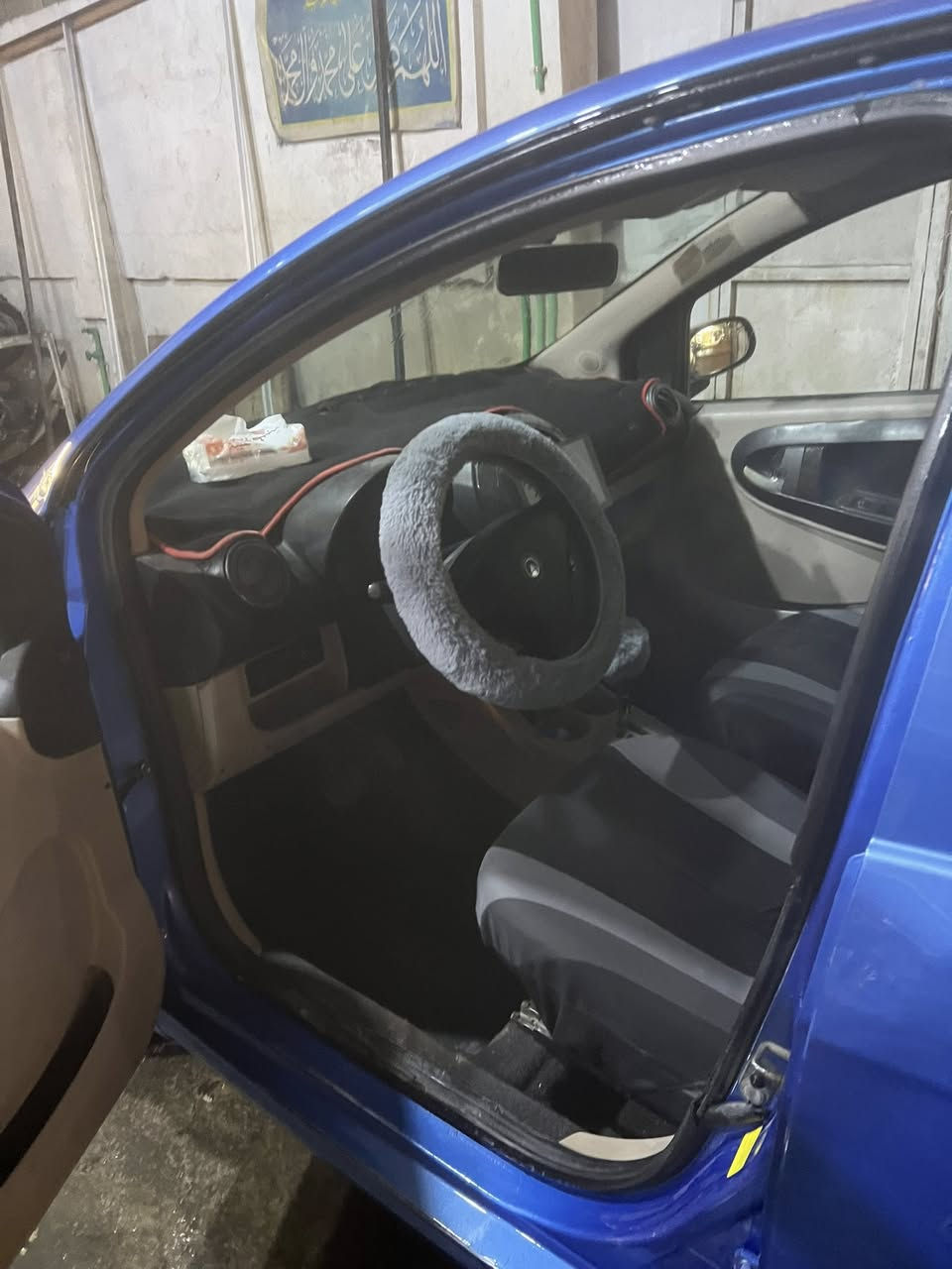 جيلي بانده 2013 1600محرك السياره حدايه تايرات محرك كير كله جديد السعر 38بيه مجال بسيط رقم التصال وتساب ***********
