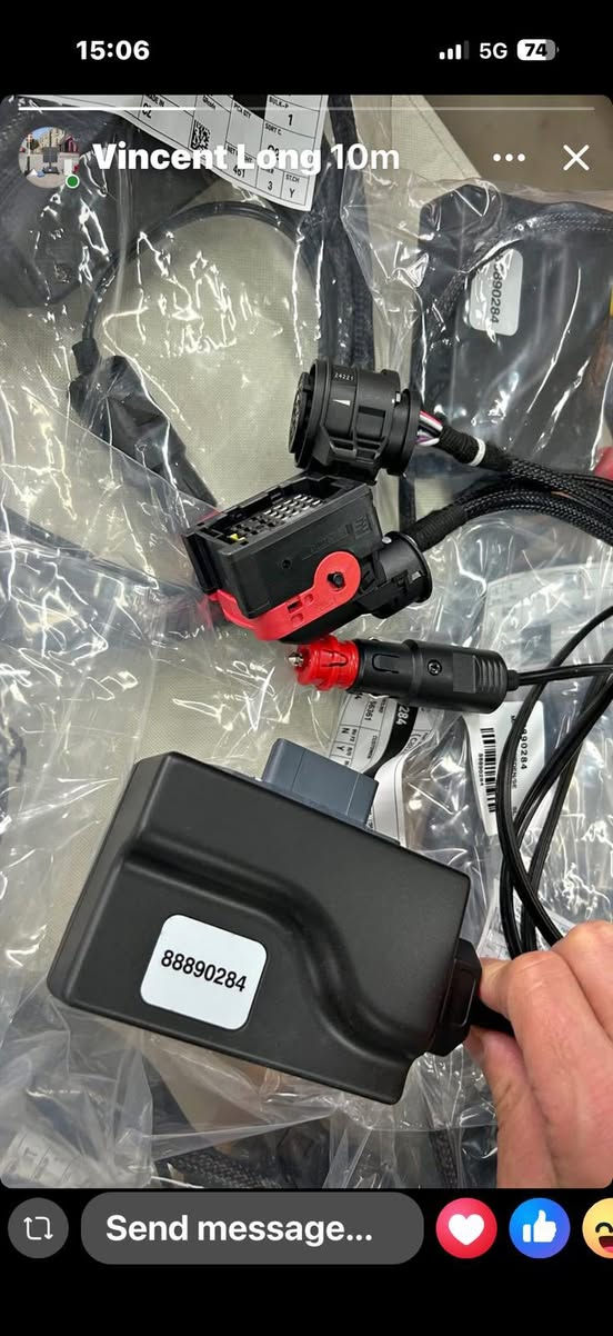 The original quality gearbox Volvo program cable Available for sale


**إذا كنت صاحب هذا الإعلان وتريد حذفه لأي سبب، رجاءا أرسل رسالة إلى الدعم الفني**