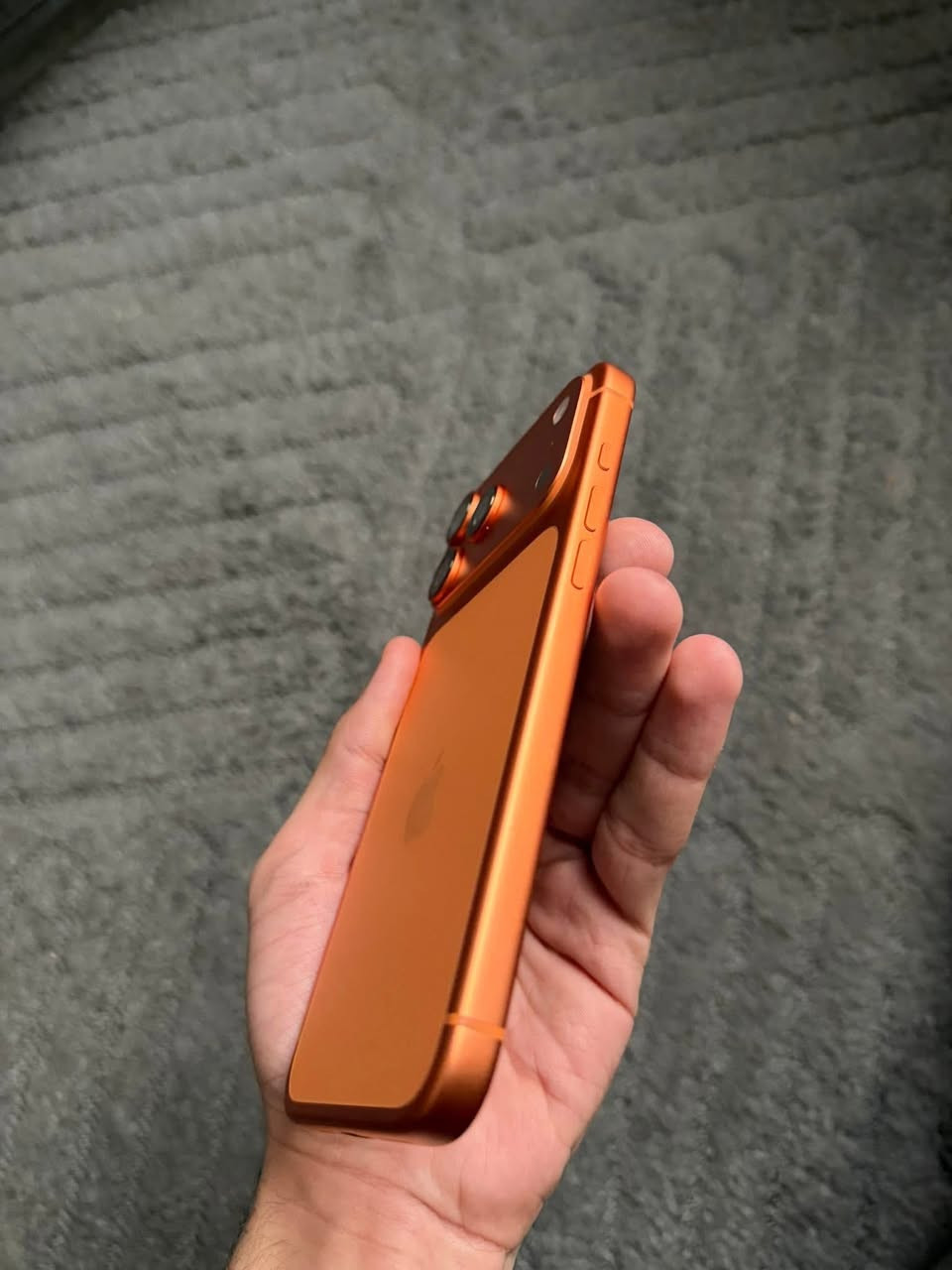 السلام عليكم أيفون اكس آر محور ١٧ برو ماكس سابقاً الجهاز ممفتوح بس تبدل الشاصي يعني كله بلادي الجهاز وكله شغال نموذج m ذاكره ٦٤ بطاريه ٧٧ بلاديه يعني شحن فول  بي فطر شعرايه بشاشه ممبينه سعره ٢٠٠ وبي مجال حك الجيه جهاز مكفول كله شغال  مكاني البياع الشرطه الخامسه 
***********
