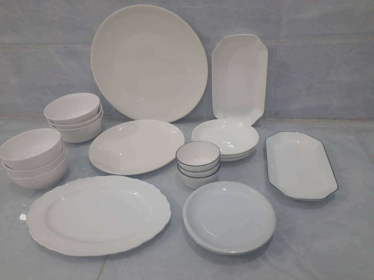 توفر لدى ❤️
مجمع ϻ𝐊 منزلية ،عطور ،حقائب ،أحذية 

 العرض الأول 🔥🔥

( سيت فرفوري سياحي )

بسعر 40 الف دينار والتوصيل مجاني 

متكون من ( 53 ) قطعه 

12 ماعون تمن 🌹

12 ماعون حلاوة 🌹

12 كاسة زلاطة  🌹

12 كاسة مرك 🌹منقوش

2 منسف كبير حجم 16 انج 🌹

2 بلم مستطيل مضلع حجم 32 انج 🌹

والتوصيل مجاني داخل الفلوجة والگرمة والصقلاوية 

العرض الثاني 🔥🔥

( سيت فرفوري سياحي ) 

متكون من 27 قطعة 

6 ماعون تمن 🌹 

6 ماعون حلاوة 🌹 

6 كاسة زلاطة 🌹 

6 كاسة مرك منقوش 🌹

1 منسف كبير حجم 16 🌹

1 بلم مستطيل مضلع 🌹

1 بلم مستطيل منقوش 🌹

بسعر ( 20 ) الف والتوصيل مجاني

للطلب واتس اب /***********

او مراسلة الصفحة
