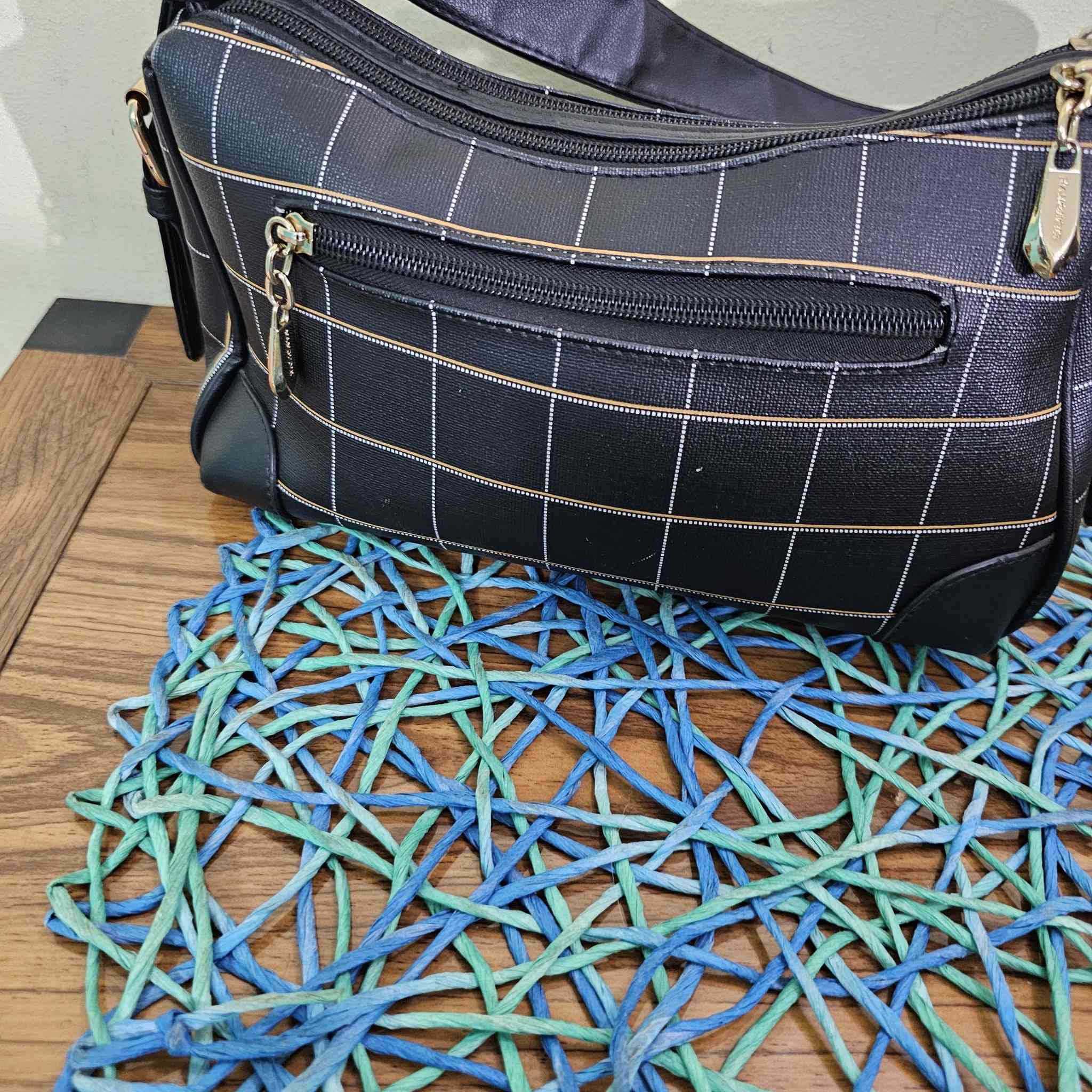 للبيع
مكان الشعب


**إذا كنت صاحب هذا الإعلان وتريد حذفه لأي سبب، رجاءا أرسل رسالة إلى الدعم الفني**