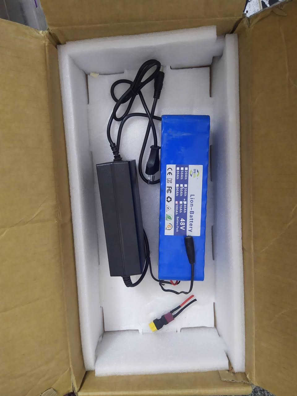 بطاريه ليثيوم 48v
1000Ah
  السعر ٦٠ الف


**إذا كنت صاحب هذا الإعلان وتريد حذفه لأي سبب، رجاءا أرسل رسالة إلى الدعم الفني**