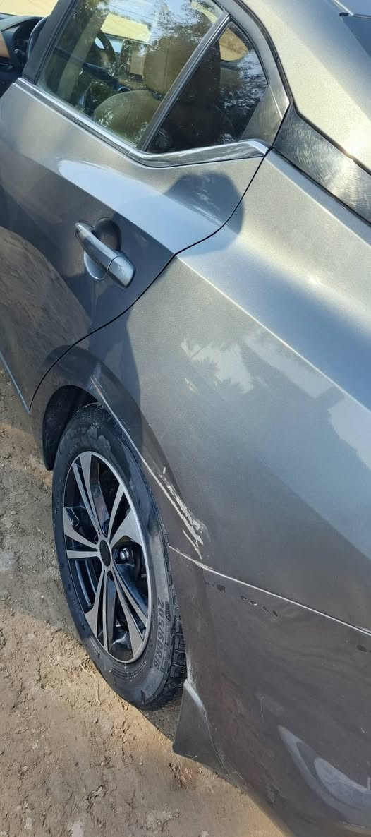 السلام عليكم سنترا sv 2020  حادث جاملغ وبنيد  بدون شواصي + طخه جاملغ خلفي جهه سايق  
ماشيه ٧٣ 
رقم قادسيه معوقين سنه وتنفك 
عليها ادامه كامله 
مكان السياره ديوانيه المركز 
١١٨$ قابل للتفاوض 
‏‪***********‬‏ حلة, بابل
