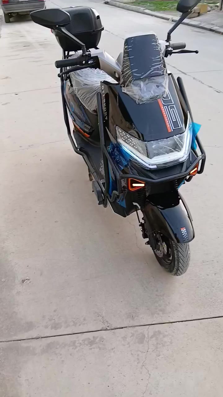 السلام عليكم للبيع ماطور مايحتاج اشرح عنو لين زيرو بعدو ماماشي يعني كلو شرطاليوم اخذتو السعر مليون وميه  الماطور كلو شرط  يرحم والديكم الماشراي لايجي ويكسر بالسعر لين ماطور زيرو ماماشي 
للاستفسار اتصل على الارقام 
*********** الاسيا بي وتساب 
*********** كورك
