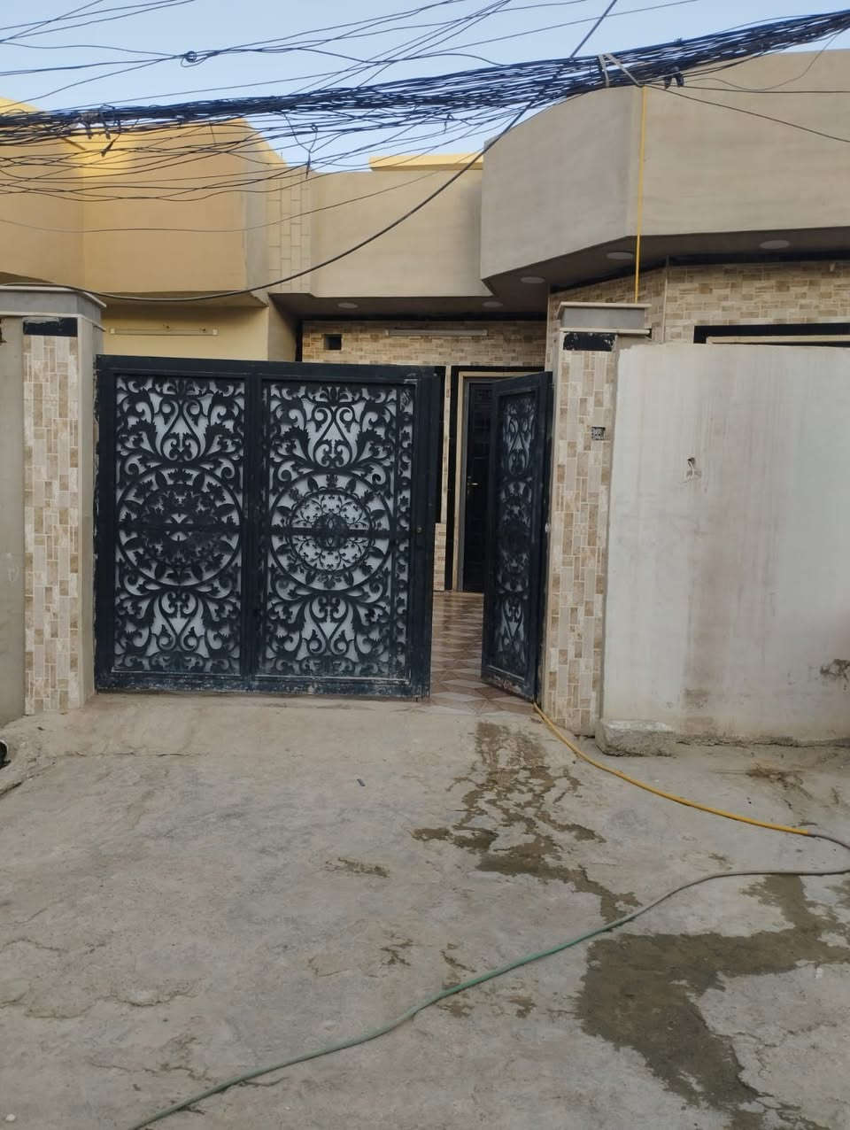 عقارات الهاشمي حي القوسيات
بيت للبيع قرب اسواق ابو علي المساح 160متر السعر 56 مليون وبي مجال الاستفسار على الرقم 
*********** وتساب 
***********
