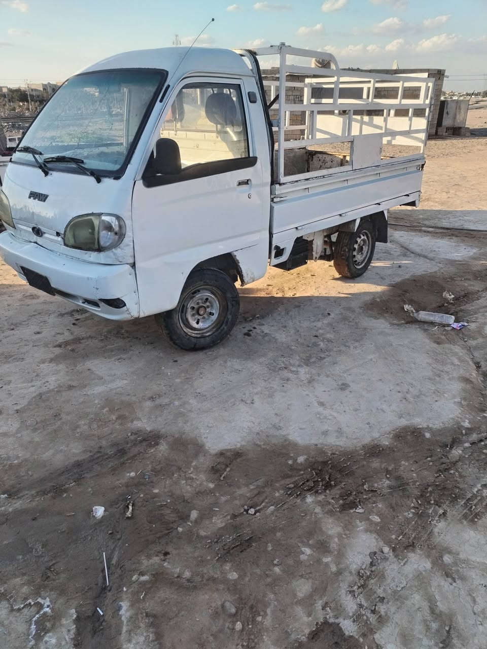 سلام عليكم كيا فاو للبيع محرك اكسل شاصي كير شرط اوراق كامله مكان تكريت سعر 13بيها  شراي اتصل ***********
