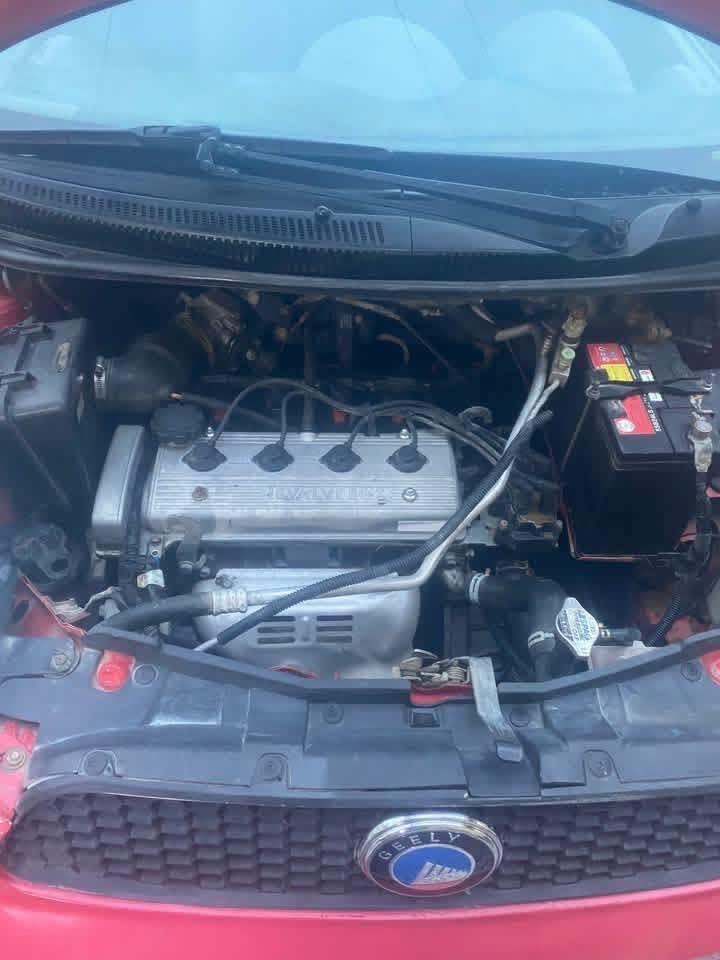 جيلي باندا كروز موديل ٢٠١٣
محرك ١٦٠٠ المرغوب  وكير اوتوماتيك شرط جدد
السياره مسويله ادامه كامله تبريد ومنضومة البانزين كاملةً وشادله شاشه وكامره خلفيه وصدر وبور جديد ومشط بكل تفرعاته وباتري ولايتات وكهربائيات جدد وفيت بم وملحقاته كاملة وسنتر لوك ومروحة وقايش وداينمو واذانات محرك وطبلات بملحقاتها وفلاتر كلها تبديل اصلي جدد ومشروطة وبطارية جديدة
وسنويه جديده وهزه جديده وباسمي تحويل مباشر 
للبيع ب65 

المكان بغداد الكرخ 

الشراي يتصل *********** 

اتصل اخي وعوف التعليقات لطفاً
