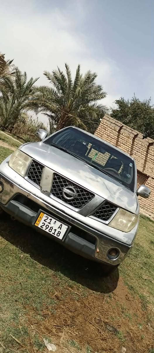 السلام عليكم بيكم نيفاره للبيع باسمي صار شهرين من مداورها لوحات سليمانيه انكليزي سياره مكينه محور فيفيتي 3000دواخلها حلوه تبريد تدفائه يعني متعوب عليها السياره مال جناي حداديه صار شهر من مبدلها سياره مفوله اخوان رجائا المو شراي لا يكسر بحلال العالم ب76وبيها مجال للستفسار ***********
