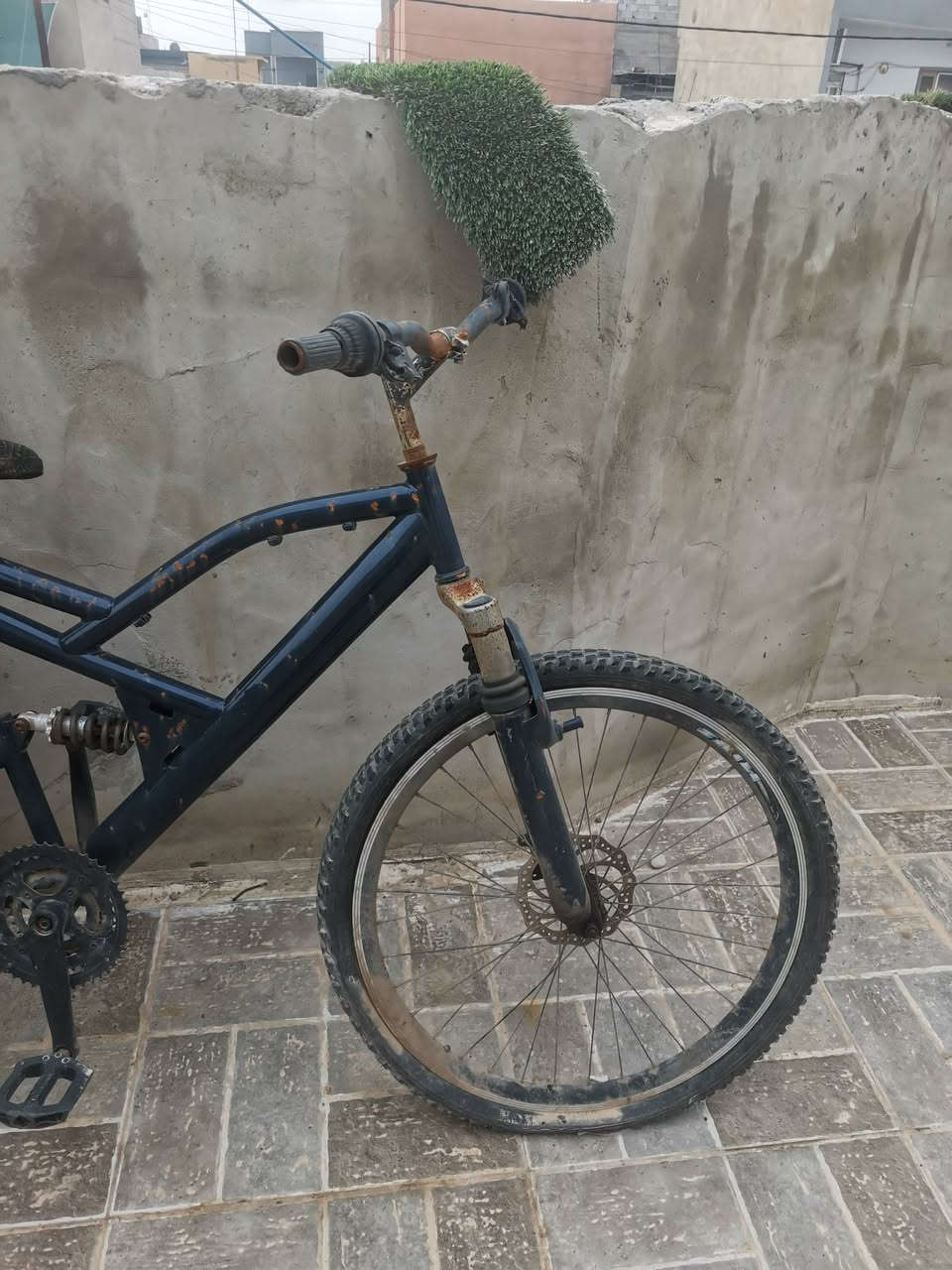 الباسكلات للبيع عبدالحليم وجبلي ثنينهم ب 60 الف وبيهم مجال عنوان موصل حي السماح


**إذا كنت صاحب هذا الإعلان وتريد حذفه لأي سبب، رجاءا أرسل رسالة إلى الدعم الفني**