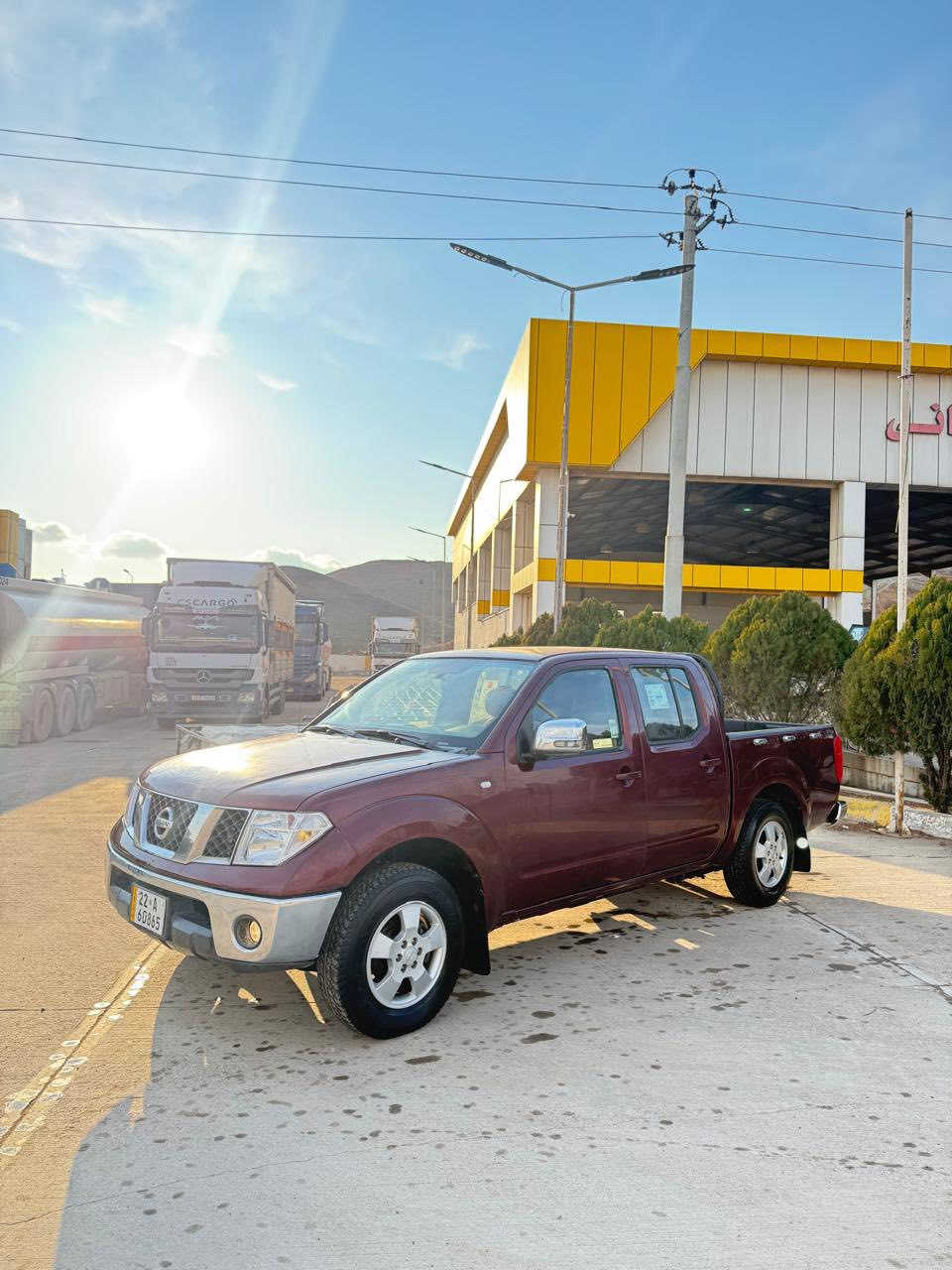 نفارا 2009-رقم اربيل 
رقم سنوية جديد 
محرك  تبديل بيلاي ما مفتوح بشرط 
بانزين بيلادي شادين غاز اضافة
بدون حادث سيارة فقط مكانين صغير رش 
تاخمات جديد حدادية جديد 
بلاجكتور لايتات كل جديد 
بدون نواقس ١٠٠٪؜من كل نواحي 

مكان /اربيل  /موبايل واتس اب رقم ***********
