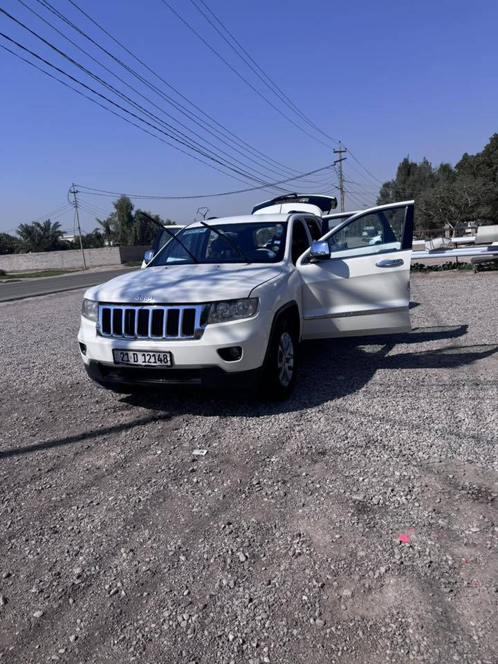 اللهم صلي على محمد وال محمد
السلام عليكم جيب لاريدو 2011 

رقم سليمانيةشرط تحويل

كفاله عامه ضربه وصبغ وتبديل شرط ع الفحص ابيع

لغود وشواصي كفاله وشرط السونار موجود بلصور

بدون فتح وبدون معجون وبدون دواخل ع الفحص كلها بلاد السيارة جداً نضيفه وشوفتها احلى من الصور بهوااي محرك 3600 مبدل جديد كارتون تبريد ثلج🥶 حداديه حلوى تخم تاير دلوب السيارة مال جناي 

الاتصال ***********
