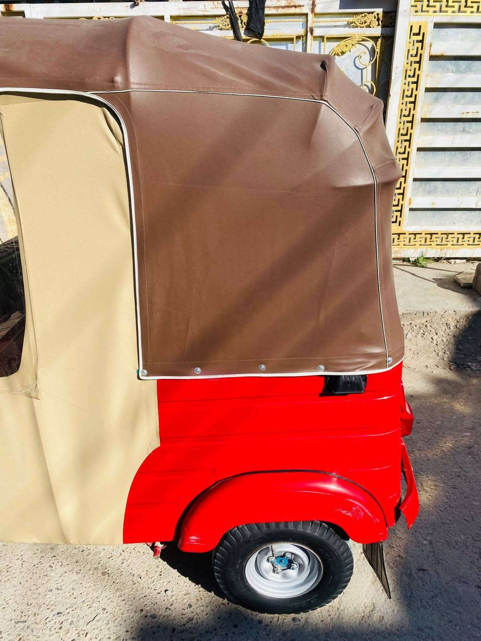 تكتك مديل18شهر 12تكتك تكتك مصبوغه مكاني شعب ***********سعر خاص
