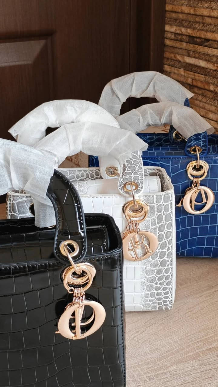 عندي بضاعة جنط صار فترة مفاتحة بث كلت برمضان افتح بث وابيعهن شو صارت حرب برايكم ينباعن وكلهن كوالتي عالي وابيعها باسعار جملتها


**إذا كنت صاحب هذا الإعلان وتريد حذفه لأي سبب، رجاءا أرسل رسالة إلى الدعم الفني**