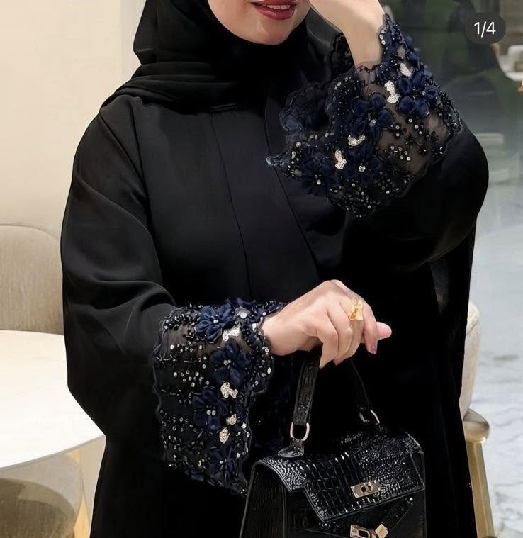 ✨ عبايات إماراتية فاخرة بالجملة فقط ✨

✔️ كوالتي ممتازة
✔️ شغل يدوي متقن
✔️ تصاميم راقية ومميزة

🚚 التوصيل والشحن من الإمارات إلى العراق متوفر عن طريقي.

📩 للتواصل والاستفسار: أصحاب الجملة فقط عبر الدايركت.

أهلاً بتجار الجملة والموزعين.


**إذا كنت صاحب هذا الإعلان وتريد حذفه لأي سبب، رجاءا أرسل رسالة إلى الدعم الفني**