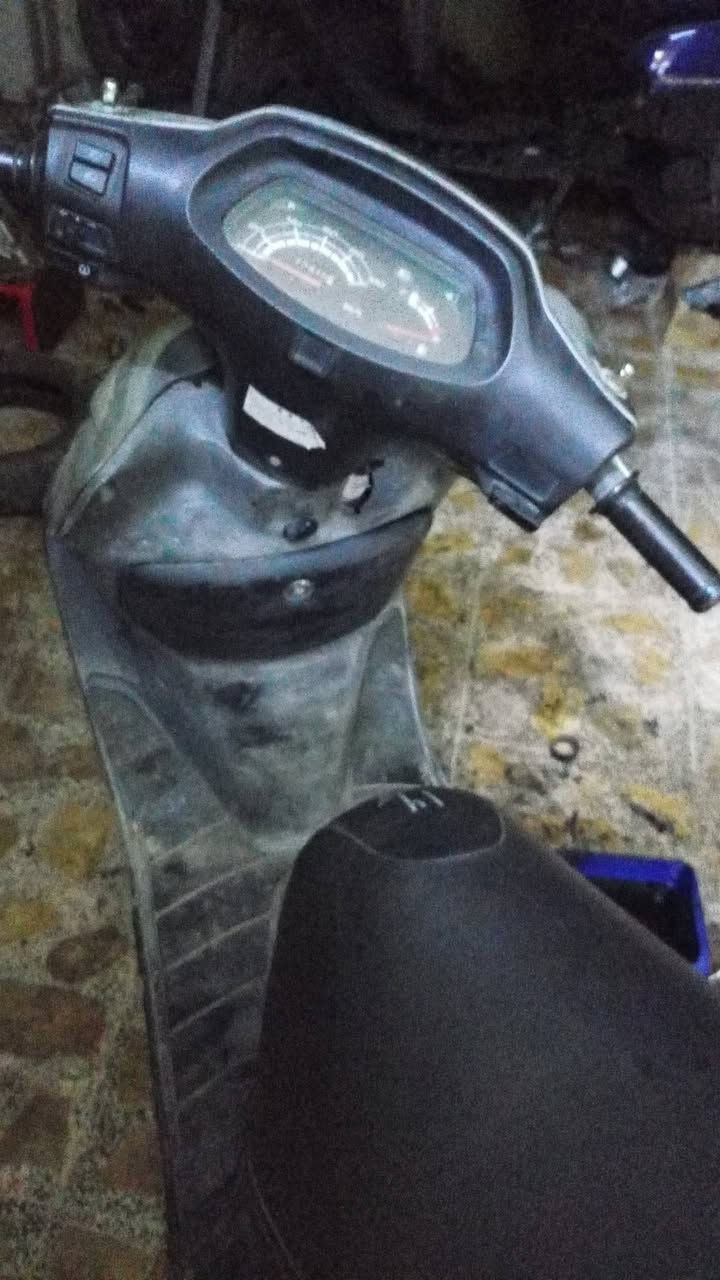 سلام عليكم سبيسي ياباني مفتوح كفرات اصلي بس تعبانات دراجه شغاله خير من الله نفس ماشوف بل صوره مكينه ناعمه ***********كوت واسط  الشرقيه سعر 450بيه مجال حك جيه
