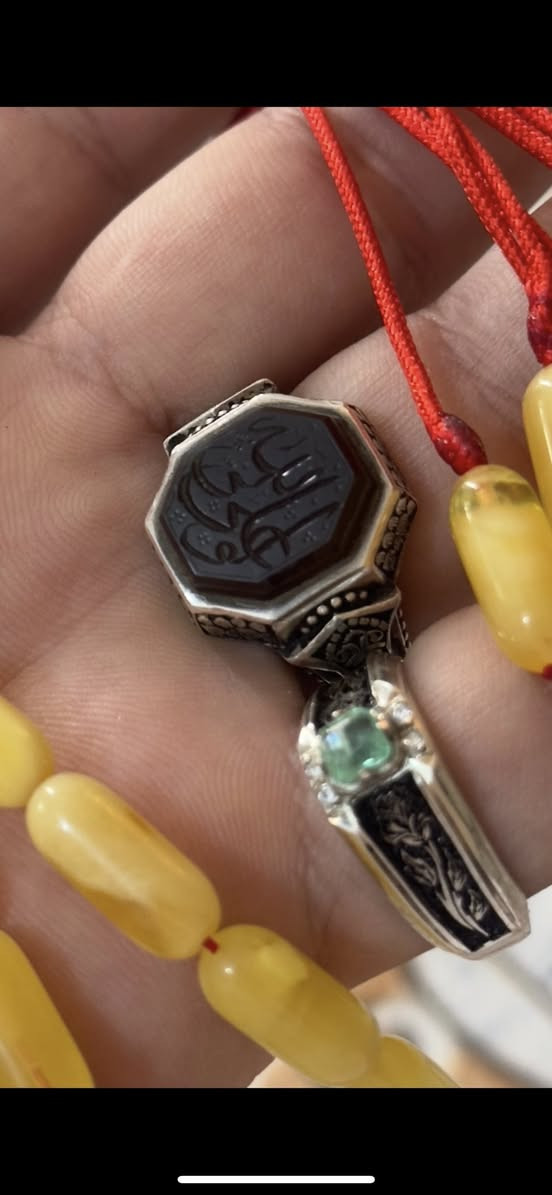 السلام عليكم  رمضان كريم وتقبل الطاعات للبيع فقط  مكاني ناصريه 
خاتمين صياغه عرفان vip 
الاول عقيق سداسي مخطوط علي ولي الله 
خط موقع 
الثاني زمرد كولمبي  وتطعيم ماسات اربعه 
العقيق 175
الزمرد 125 دولار وبيه مجال شي بسيط
الاثنين صياغات عرفان vip


**إذا كنت صاحب هذا الإعلان وتريد حذفه لأي سبب، رجاءا أرسل رسالة إلى الدعم الفني**