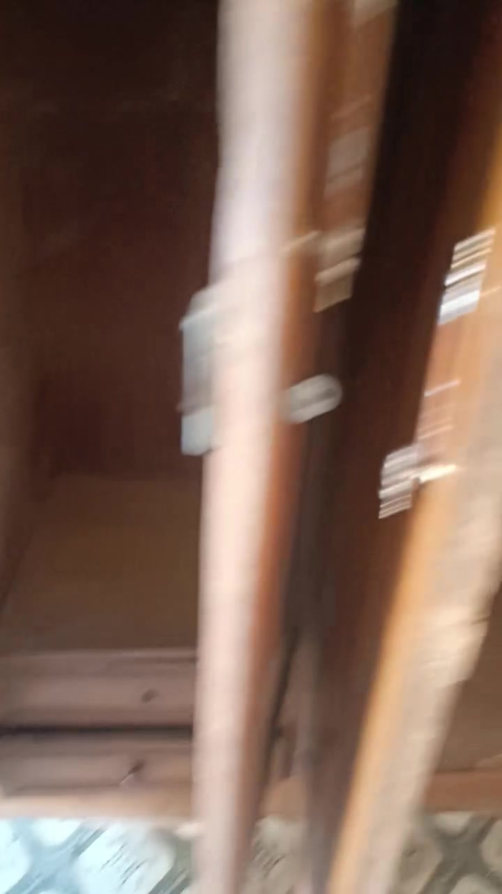 اسعد الله اوقاتكم بكل خير وبركه 
بنات عندي هل كنتور او مكتبه بس ممبينه بالتصوير هل كد لان هوسه شوي عندي تعزيله 
او ميز بلازمه للي يريدهن يتفضل يكلي حتى احظرهن


**إذا كنت صاحب هذا الإعلان وتريد حذفه لأي سبب، رجاءا أرسل رسالة إلى الدعم الفني**
