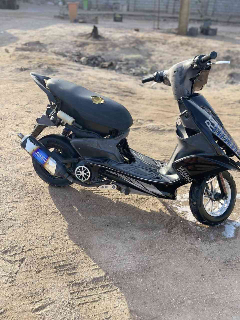 السلام عليكم 
ماكس مضلع ياباني شرط مكينه ما مفتوحه 
شوف العين بيها رزويد
كزوز
شيال
استان
ويل امامي
يدات
السعر ٤٥٠وبيها مجال حك الجيه مستعجل عل بيع كلش
مكاني بصره ابي الخصيب الحي العسكري 
الرقم***********
