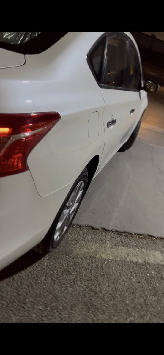 السلام عليكم سيارة سنترا موديل 2025 وضع الشركة ماشي 8الاف  مكان السياره نجف
***********
  مكفولة من الشخط والضربة وتبديل... السعر / 125/
