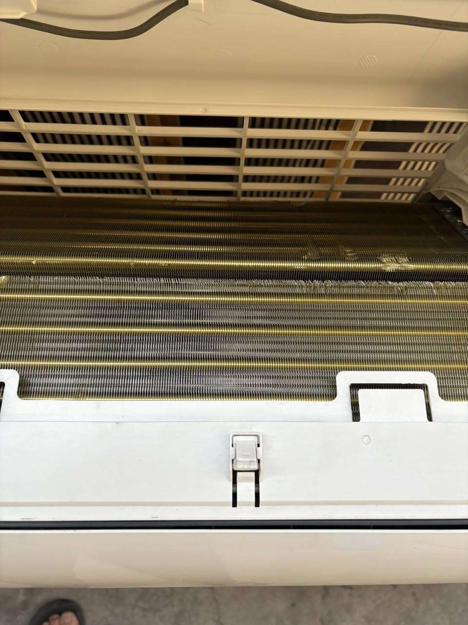 سلام عليكم
سبلت هايسنس 2 طن انفرتر
يشتغل على المولده اقتصادي 
حاربارد نظافته ٩٠٪؜ 
بلادي ممصلح ظمان ٢٠ يوم
غازه مقفل  R-410 
السعر ٥٠٠ الف
بغداد حي الجامعه
***********
