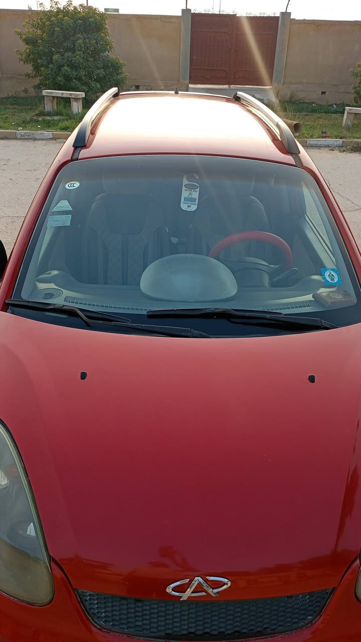 السلام عليكم 
للبيع فقط شيري X1 موديل 14 سياره جديده هزه جديده بأسمي  السعر المطلوب 50وبيها مجال حگ الجيه مكان السياره بابل/***********
