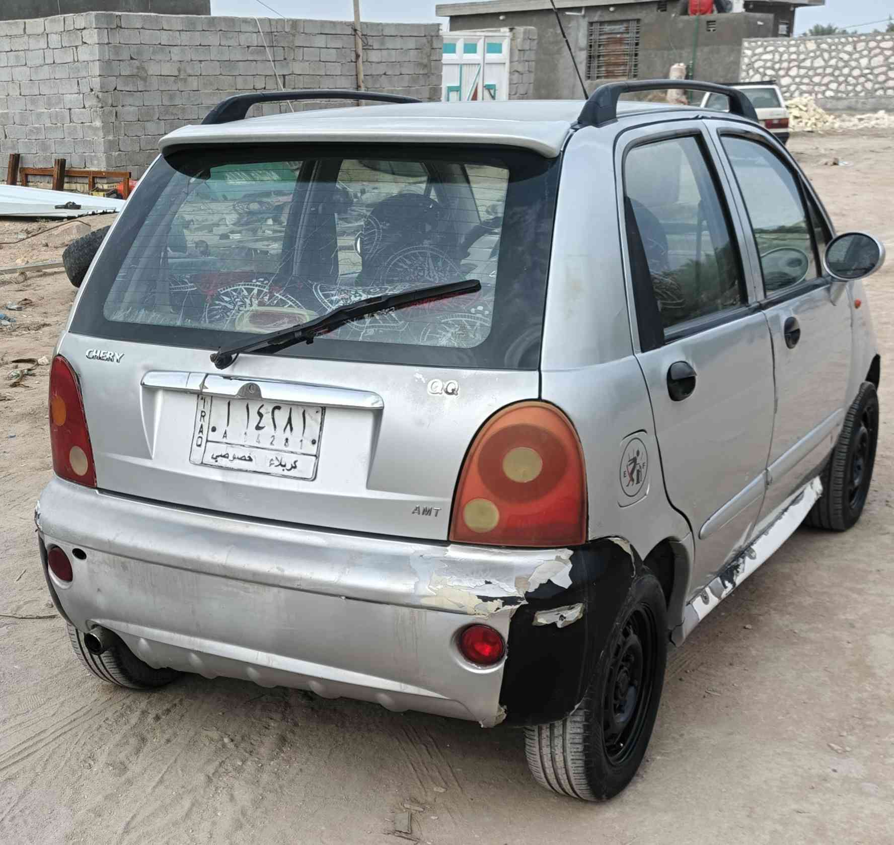 للبيع كيو كيو موديل 2013 رقم كربلاء محرك وكير جدد حداديه جديده تخم تاير جديد كهربائيات كلها شغاله باسم نسيب مداور ثاني يوم كفاله من الضربه والصبغ والتبديل مكاني بابل القضاء الكفل والسعر 21 ورقه وبيها مجال هذا رقمي ***********
