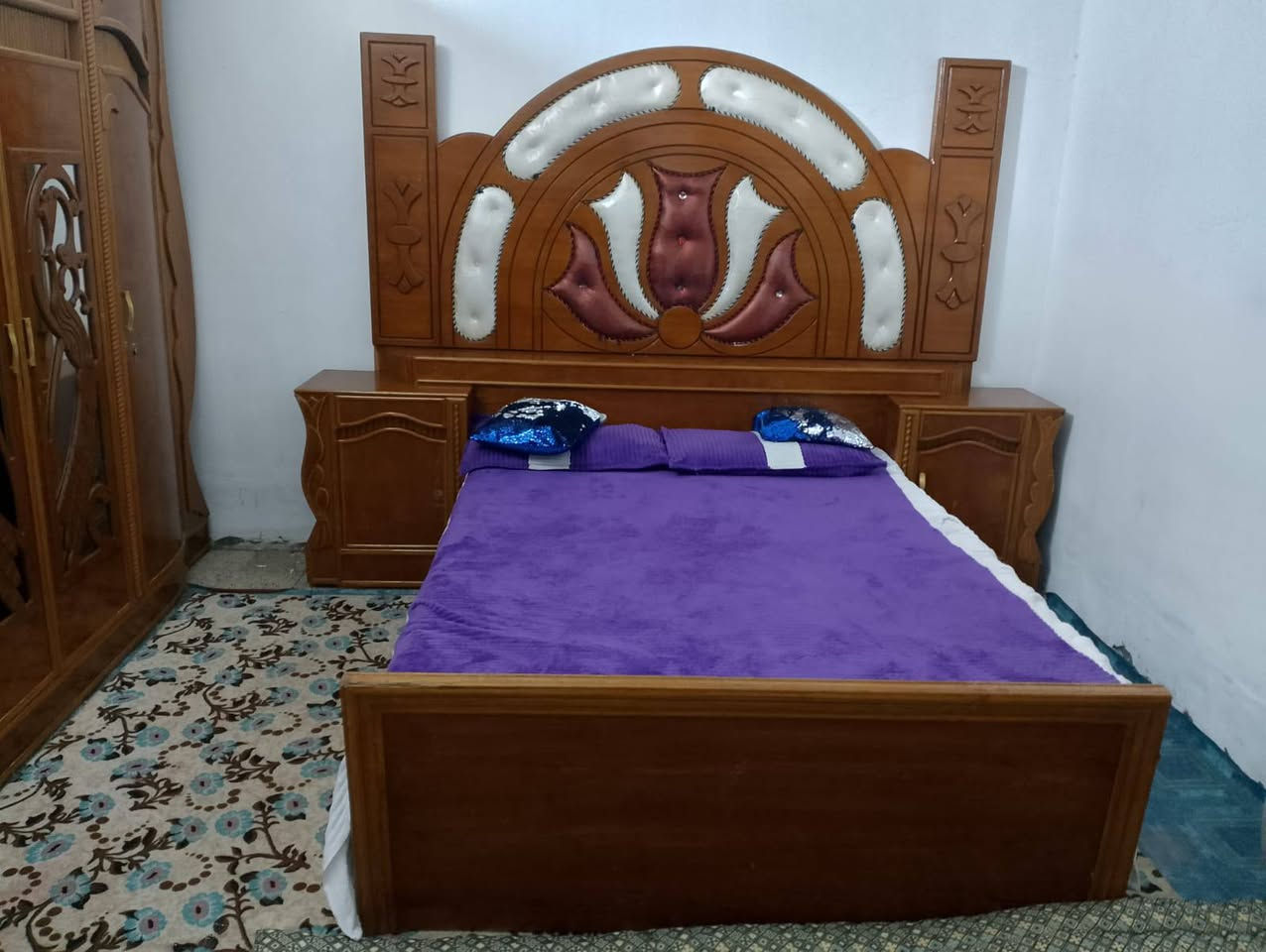 غرفة نوم تسكام سعرها ٤٥٠وبيها مجال التواصل على الخاص


**إذا كنت صاحب هذا الإعلان وتريد حذفه لأي سبب، رجاءا أرسل رسالة إلى الدعم الفني**