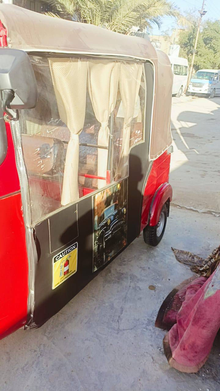 السلام عليكم تكتك البيع 2018داخله عله التسعطش تكتك حلوه او نضيفه الكشر كفاله المحرك مكفول من التنقيص او التبخير رقم او سنويه انكليزي السعر 5800 بيه مجال ***********
