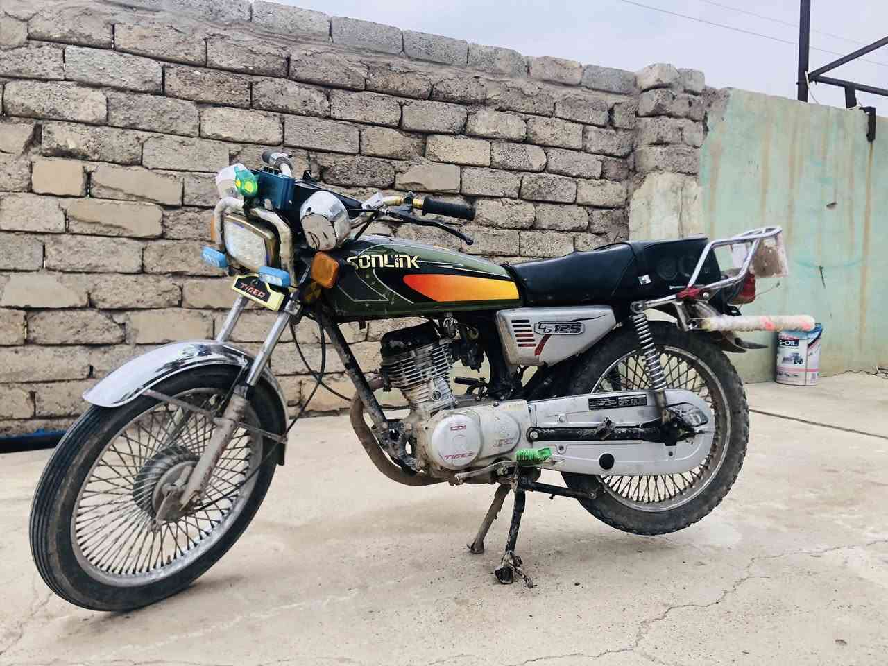 السلام عليكم تايكر موديل20للبيع نشاط معدل كهربائيات 
دراجه خير من الله سعر 350بيه مجال واتساب***********
