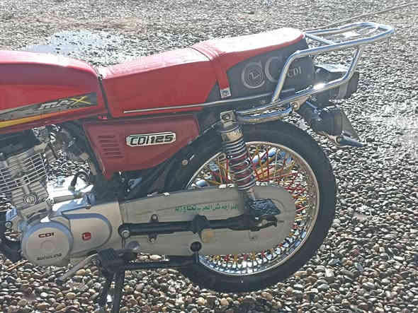 السلام عليكم موطور للبيع وللمراوس موديل 24 اربعه گير  كلو شغال  .       ***********.وتساب
