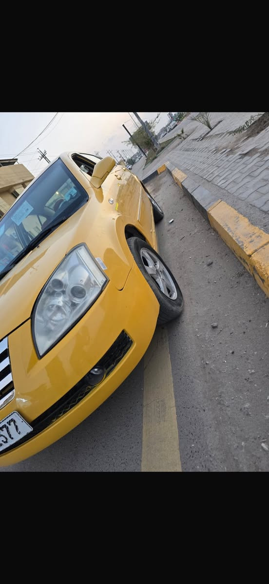 السلام عليكم شيري 2011 رقم بغداد كير ومحرك كورلا مكفولات جدد بمعنه الكلمه سياره نضيفه وحلوه ما نقصها شي كبل للشارع سنويتها لل ٣٠ سعر ٤٠ مكاني بصره***********
