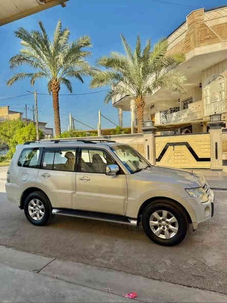 السلام وعليكم باجيرو 2010  مواصفات الحبتور  1/1 معروفه السياره نضيفه حيل كفاله ماشيه 179000 حقيقي محرك 3.5 مكاني بغداد البلديات للاستفسار  على الرقم مامتواجد خاص ***********
