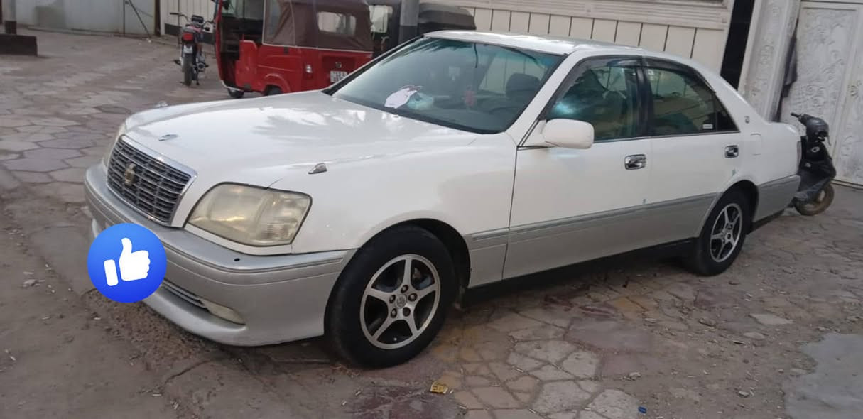 السلام عليكم
جنون أدوات أدوات

بدون أرقام كصه جنطه

سياره جاهزه عل اخير  مكينه كير كفاله تبريد ثلج
سعر 40وبيه مجال 
مكاني ميسان ***********
